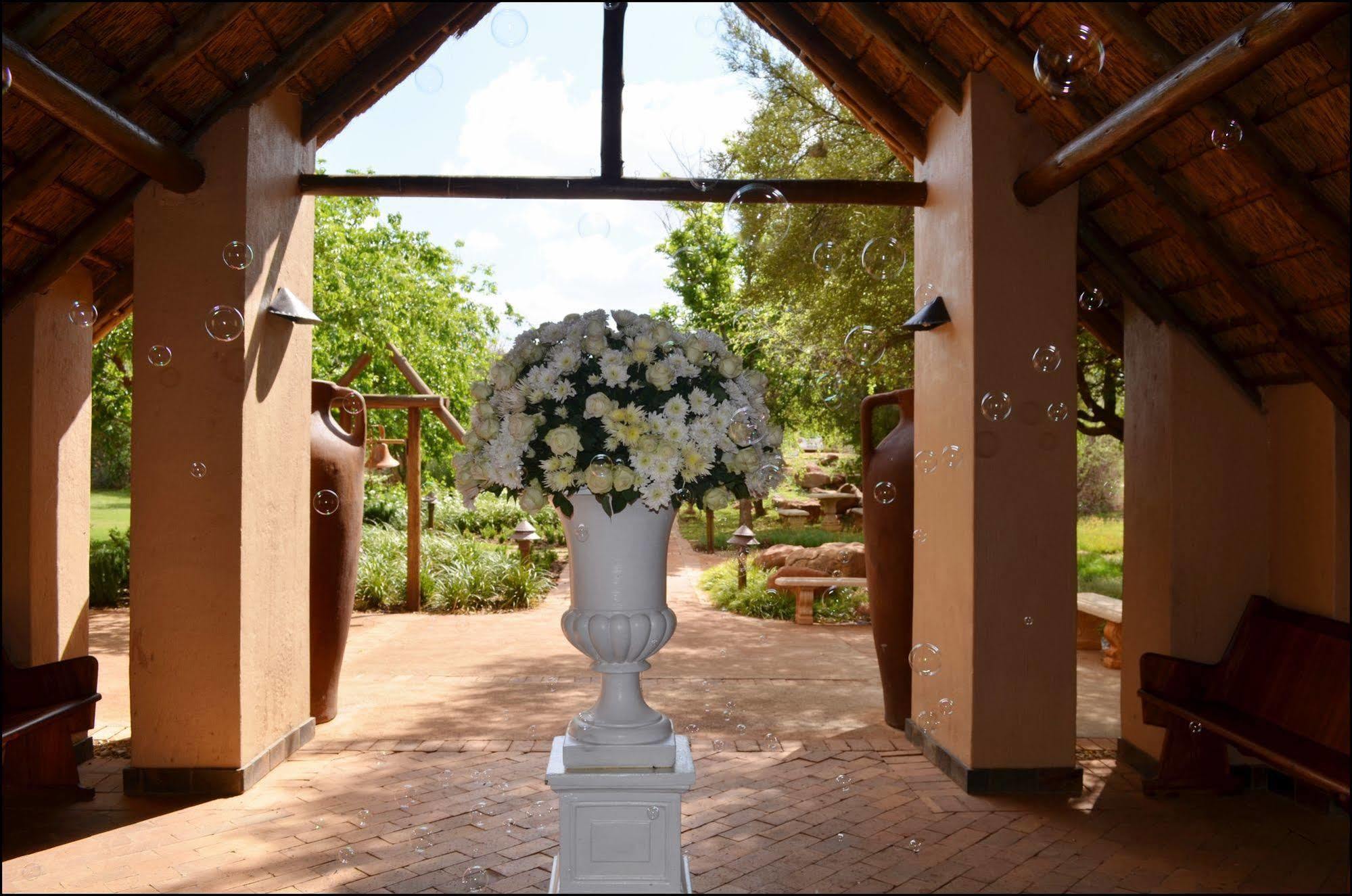 Bona Bona Game Lodge Wolmaranstad 外观 照片